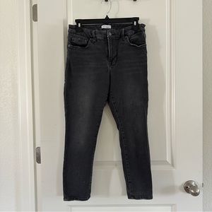 Good American Good Petite Skinny Chewed Pockets Black Size 28